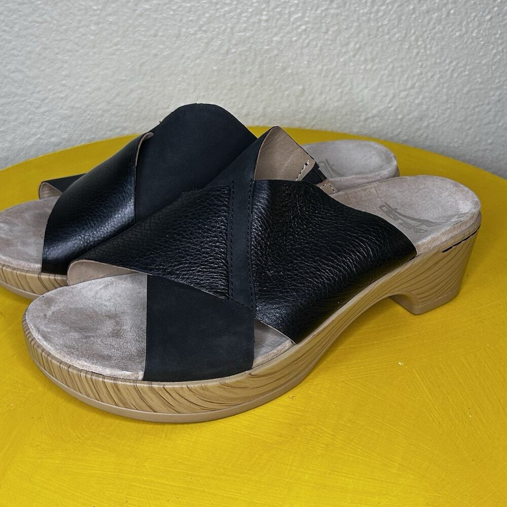 Dansko Miri Black Block Heels Womens Size 7 37 Cushioned Sandals Criss Cross